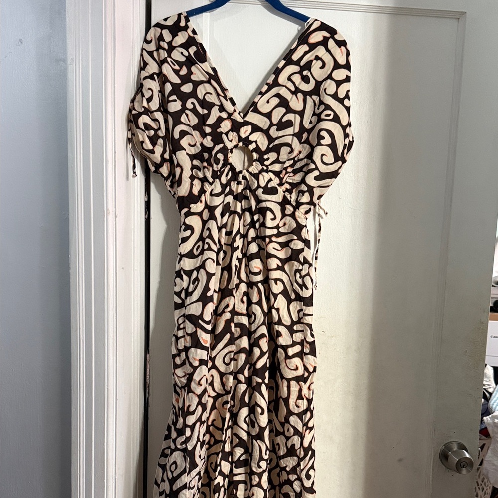Sincerely Jules Abstract Maxi Dress in Black and Cream